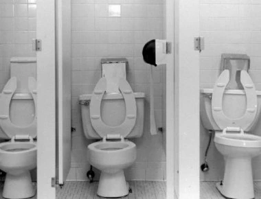 Δεν μπορείται να διανοηθείτε τι είναι πιο βρώμικο ακόμα και από μια δημόσια τουαλέτα